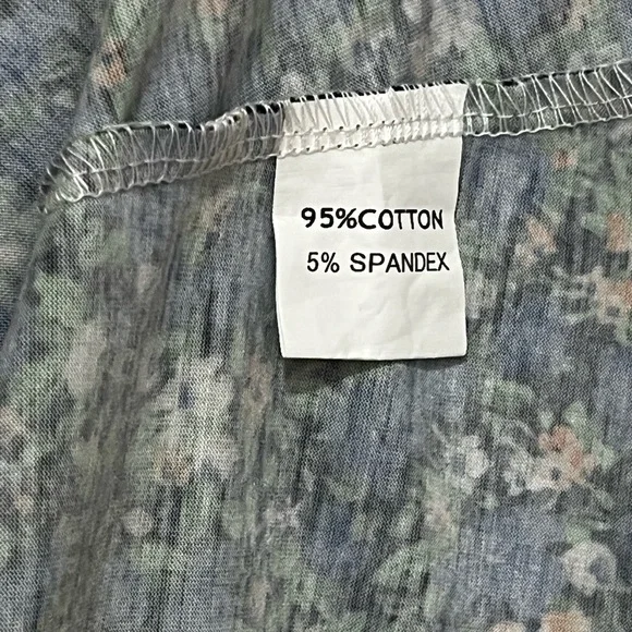 M Floral Print Women's Dress - Picture 5 of 6